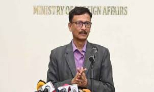 আগ বাড়িয়ে কিছু করতে চাই না: পররাষ্ট্র উপদেষ্টা