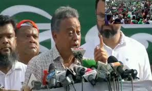 গণতান্ত্রিক প্রক্রিয়ায় ফিরতে সেনাপ্রধান বক্তব্য দিলে সমস্যা কোথায়: আমীর খসরু