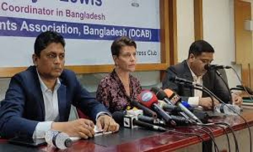 রাখাইনে মানবিক করিডরের বিষয়ে জাতিসংঘ জড়িত নয়: গোয়েন লুইস